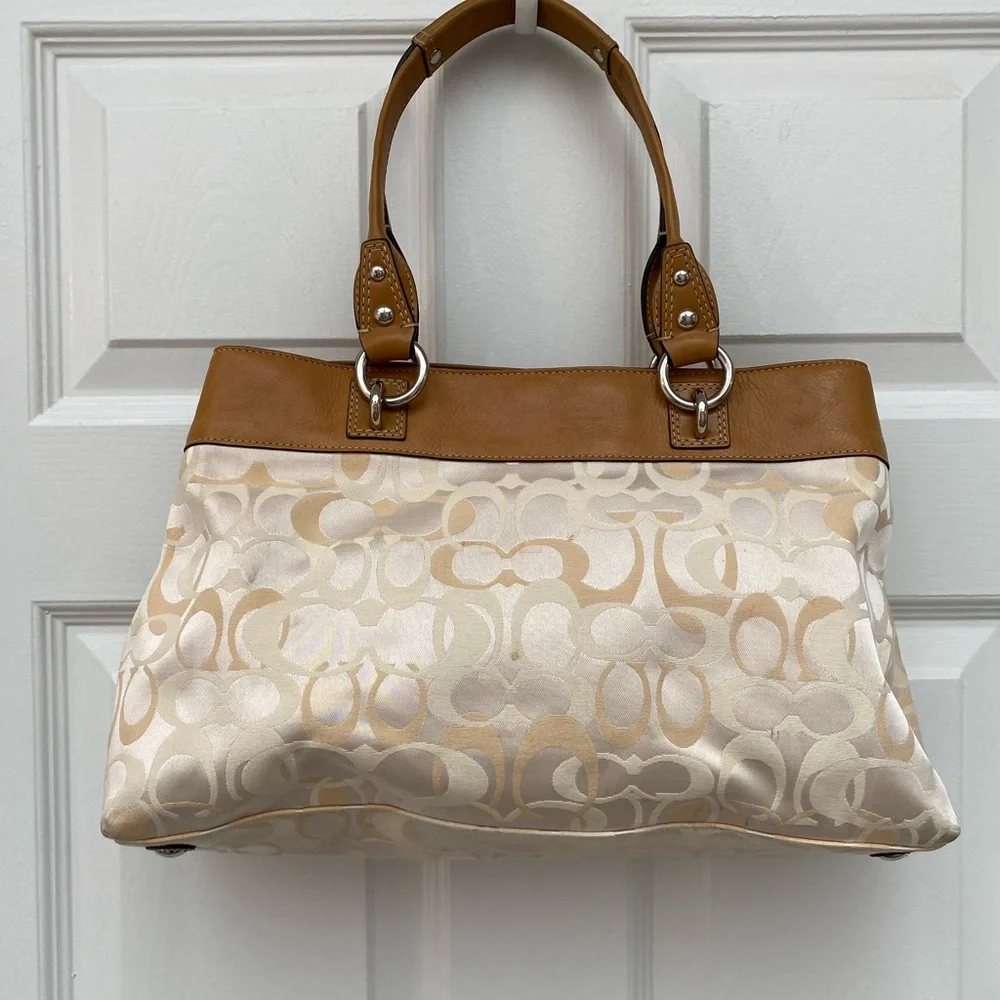 Coach stylish penelope